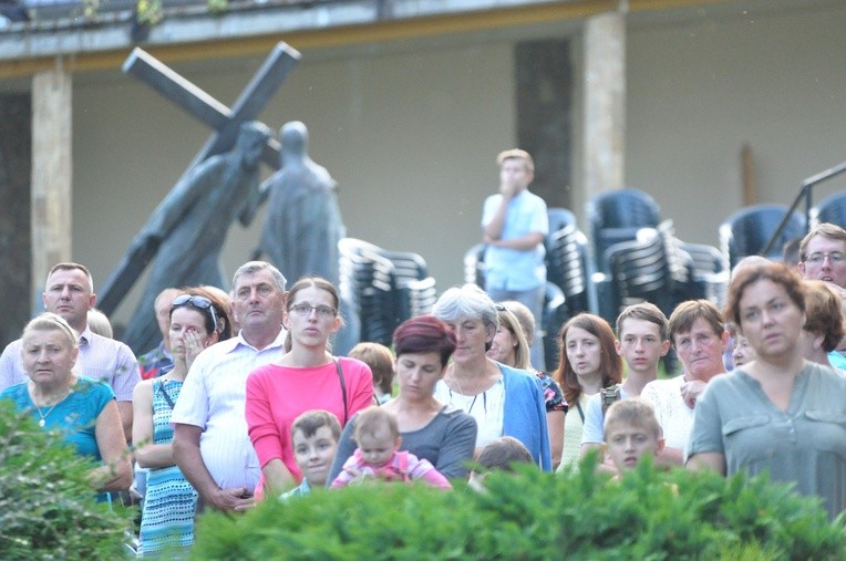 Strażacy u Matki Bożej Pocieszenia