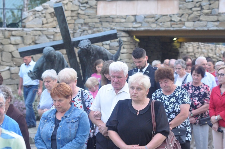 Strażacy u Matki Bożej Pocieszenia