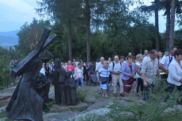 Strażacy u Matki Bożej Pocieszenia