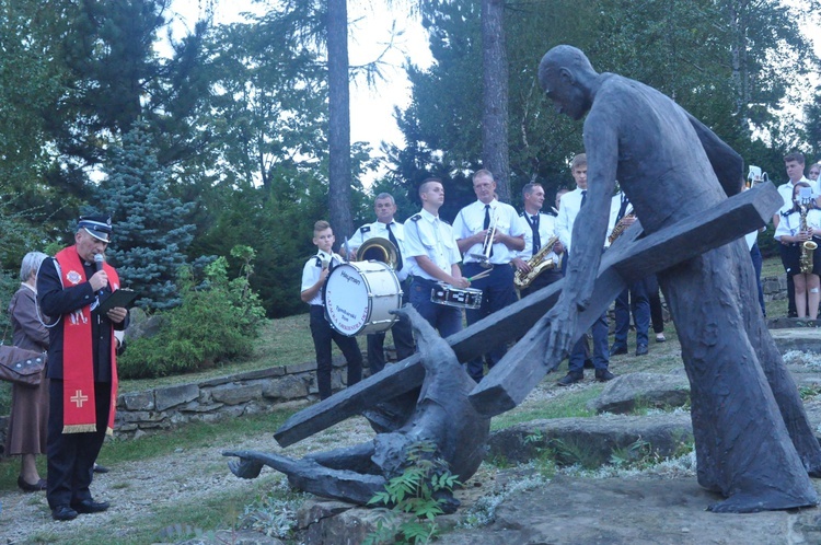 Strażacy u Matki Bożej Pocieszenia