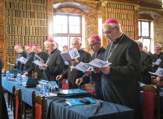 Częstochowa, 25 sierpnia 2015 r. Posiedzenie Rady Biskupów Diecezjalnych w jasnogorskiej bibliotece.