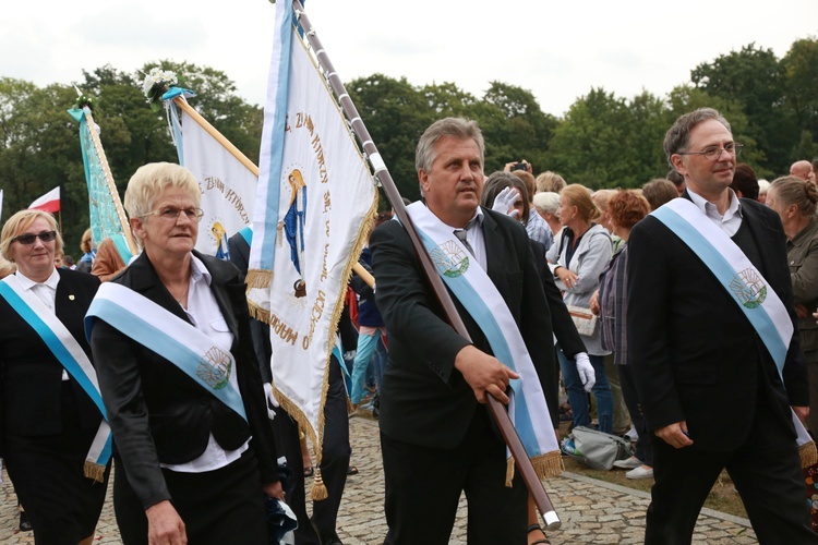 36. PPT - grupa 2 - wejście 