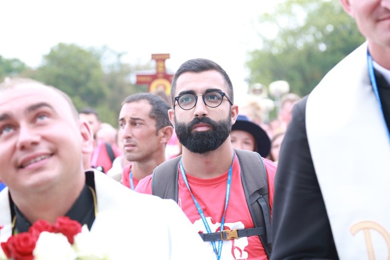 36. PPT - grupa 2 - wejście 