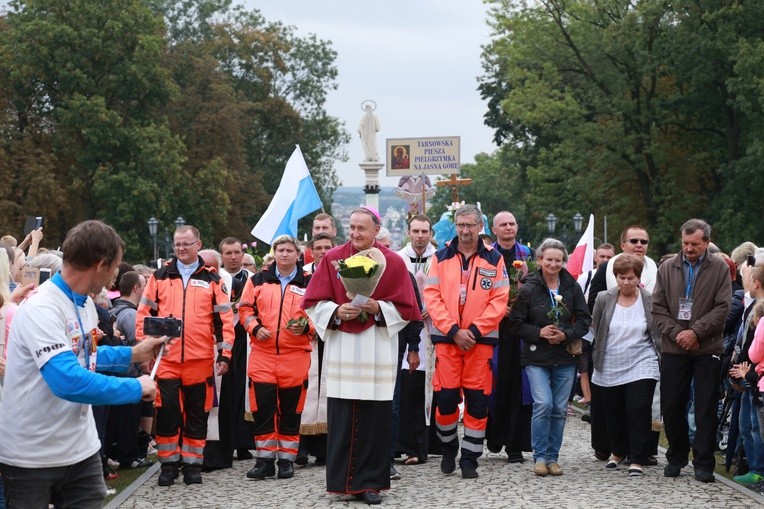 Na biało-czerwono i mocniejsi w Duchu Świętym (ZDJĘCIA GRUP)