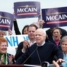 Senator John McCain nie żyje