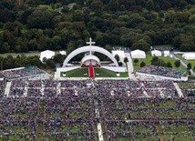 Papież: Dzielcie się Ewangelią rodziny!