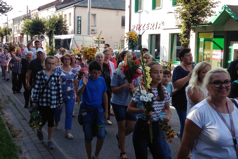 Powrót pielgrzymów do Głowna