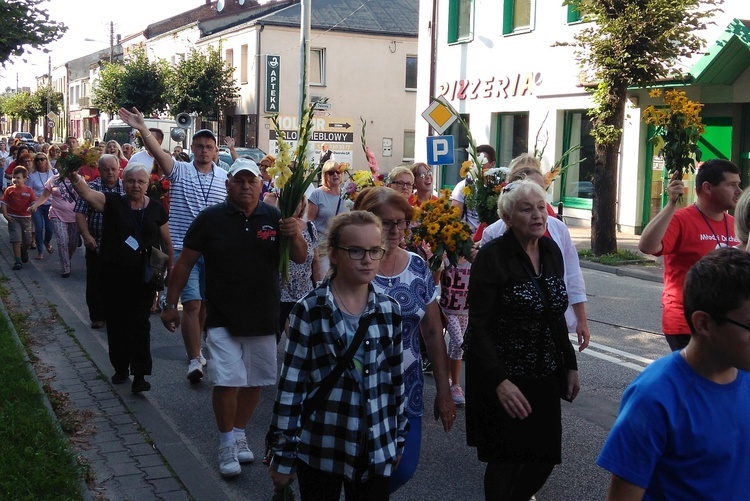 Powrót pielgrzymów do Głowna