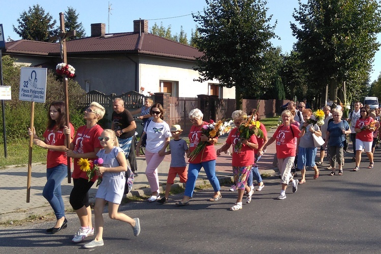 Powrót pielgrzymów do Głowna