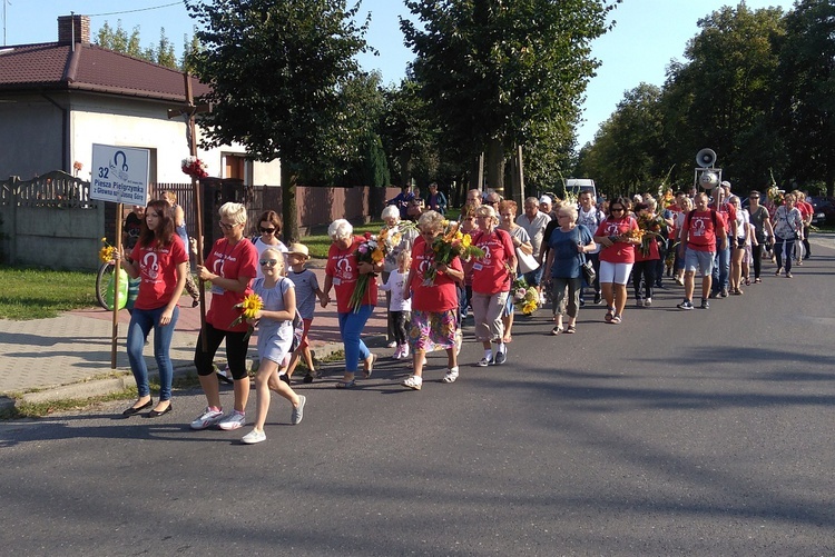 Powrót pielgrzymów do Głowna