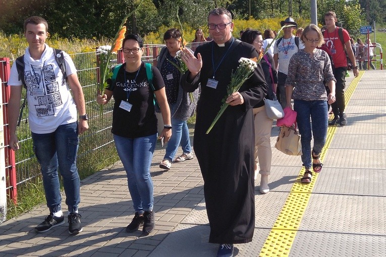 Powrót pielgrzymów do Głowna