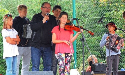 Młodzi artyści kamesznickiego "Mam talent" na scenie