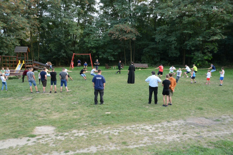 Ministranci i lektorzy na Górze św. Anny