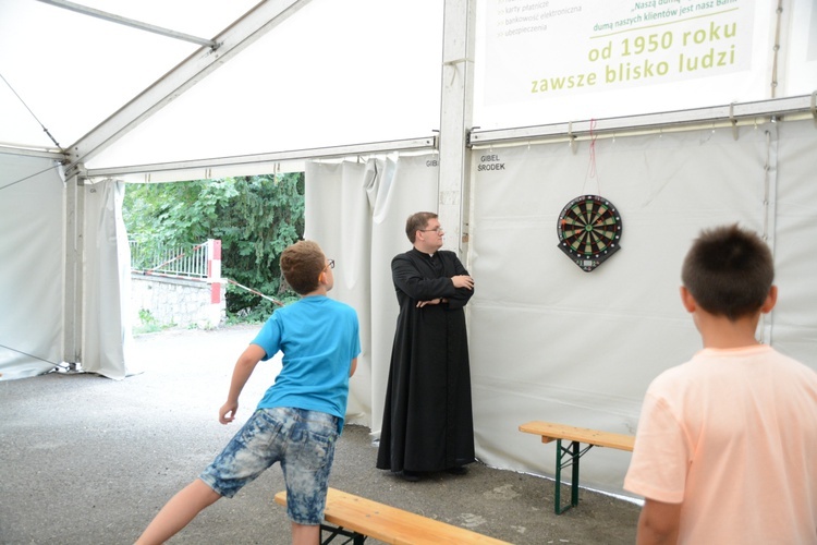 Ministranci i lektorzy na Górze św. Anny