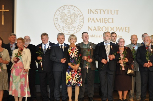 Odznaczeni bohaterowie "Solidarności"