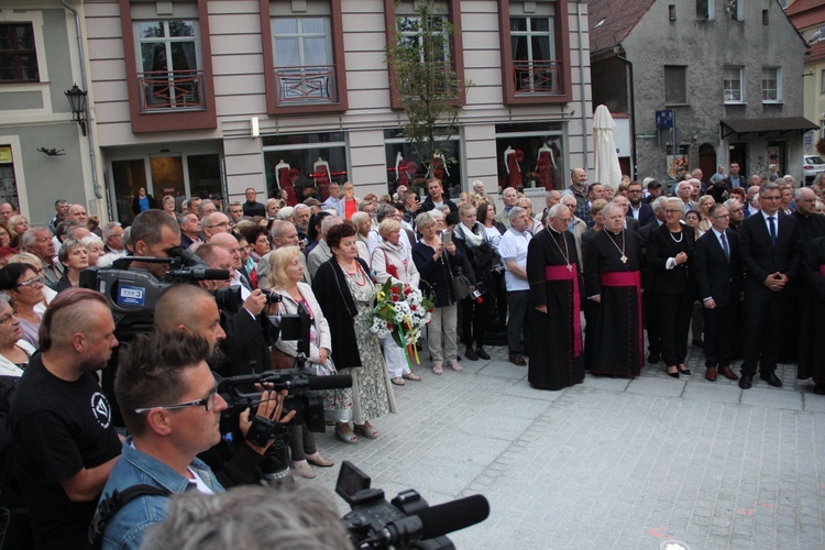 Poświęcenie pomnika patrona Zielonej Góry