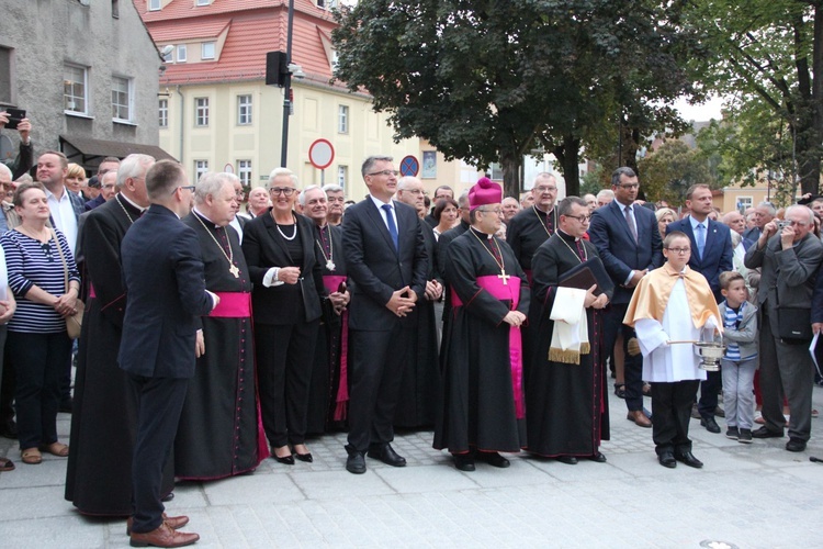 Poświęcenie pomnika patrona Zielonej Góry