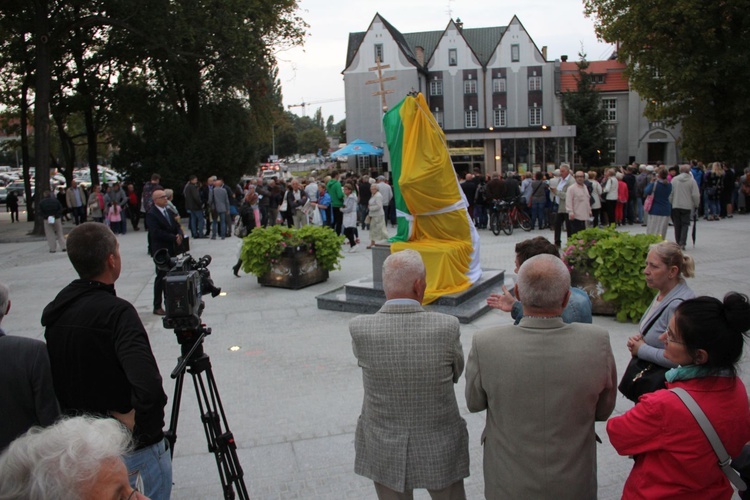 Poświęcenie pomnika patrona Zielonej Góry