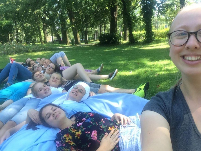 Konkurs "Selfie z księdzem"