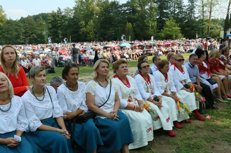 40. rocznica koronacji figury Matki Bożej Kębelskiej