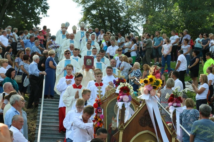 40. rocznica koronacji figury Matki Bożej Kębelskiej