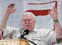 Wałęsa: Trwanie obecnej władzy to nieszczęście kraju!