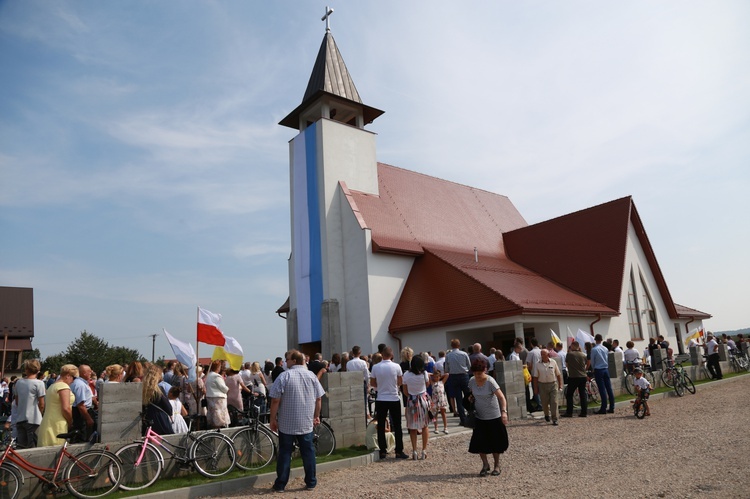 Poświęcenie kościoła w Proszówkach