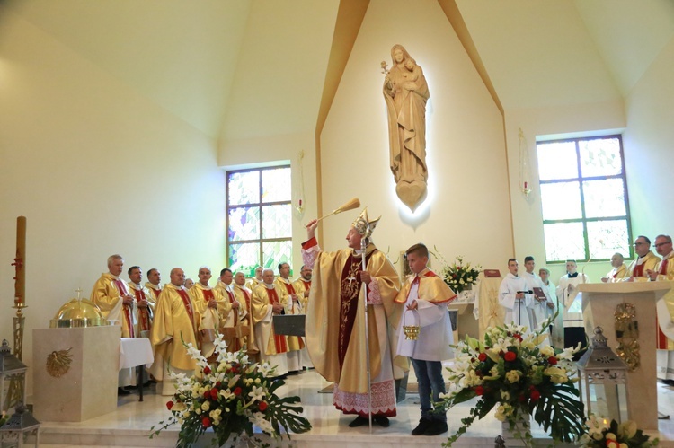 Poświęcenie kościoła w Proszówkach