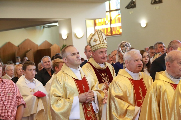 Poświęcenie kościoła w Proszówkach