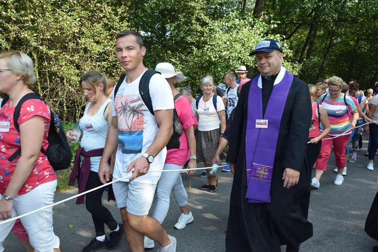 Pielgrzymka z Nowego Miasta nad Pilicą do Studzianny