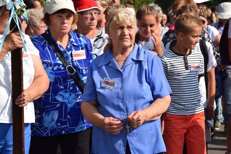 Pielgrzymka z Nowego Miasta nad Pilicą do Studzianny