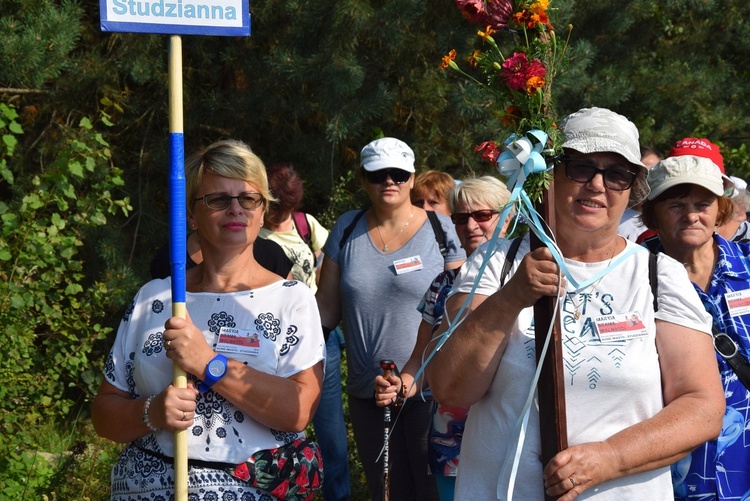 Pielgrzymka z Nowego Miasta nad Pilicą do Studzianny