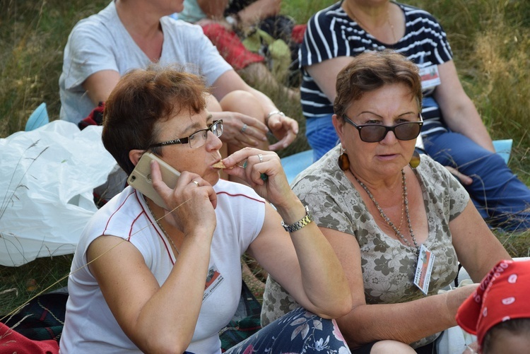 Pielgrzymka z Nowego Miasta nad Pilicą do Studzianny