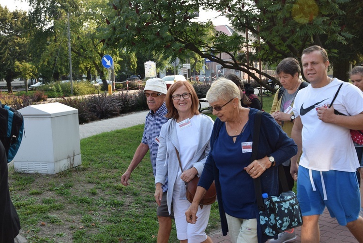 Pielgrzymka z Nowego Miasta nad Pilicą do Studzianny