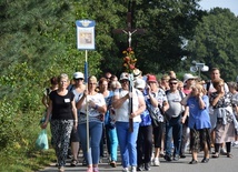 Do sanktuarium Matki Bożej Świętorodzinnej pielgrzymowało prawie 300 osób
