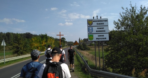 Kochajmy Boga obecnego w każdym człowieku