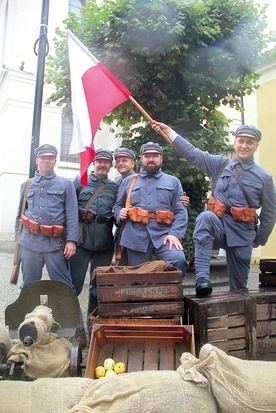 Polkowice przypomniały o wrześniu 1939 r. inscenizacją historyczną, opowiadającą o walkach o Lwów w... 1918 roku.