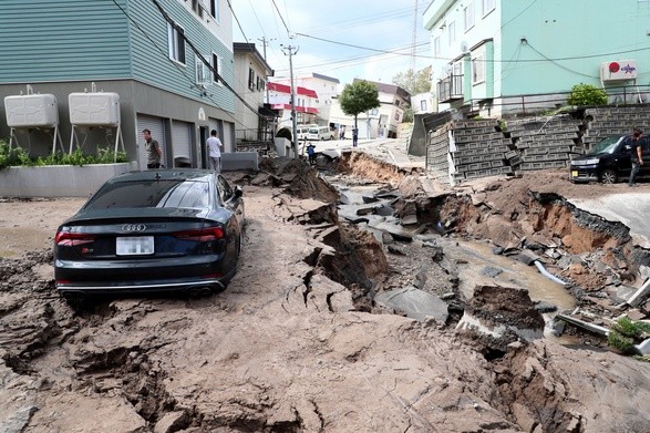 Trzęsienie ziemi w Japonii: 32 osoby uznane za zaginione na Hokkaido