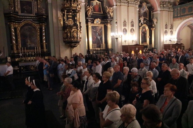 Modlitwa za Ojczyznę w Kalwarii Zebrzydowskiej