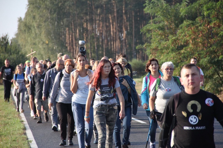 Pielgrzymka ze Świebodzina do Rokitna