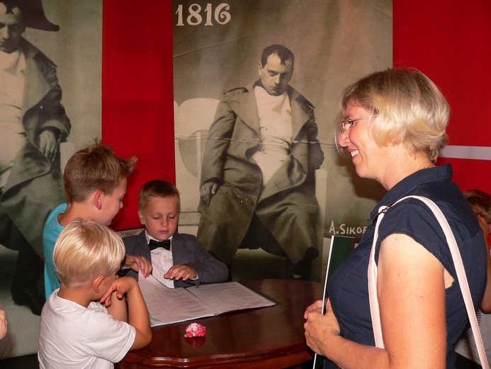 Wystawa poświęcona Antoniemu Sikorskiemu