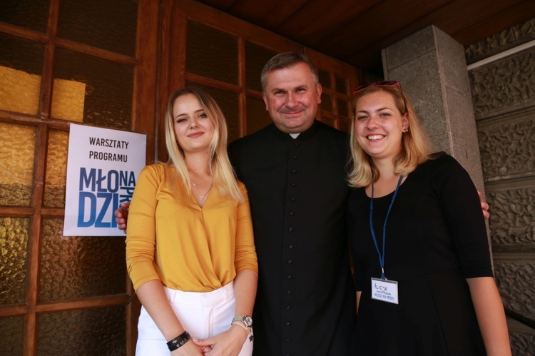 Warsztaty "Młodzi na progu"