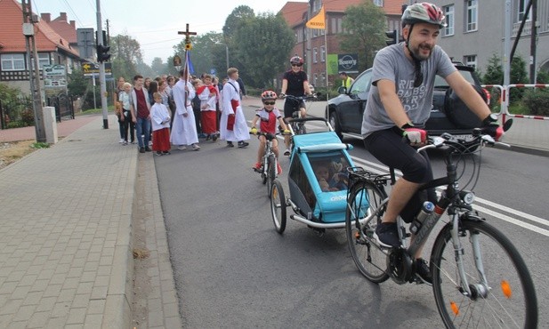 Abp Skworc: Bądźcie wdzięczni Bogu i bliźnim