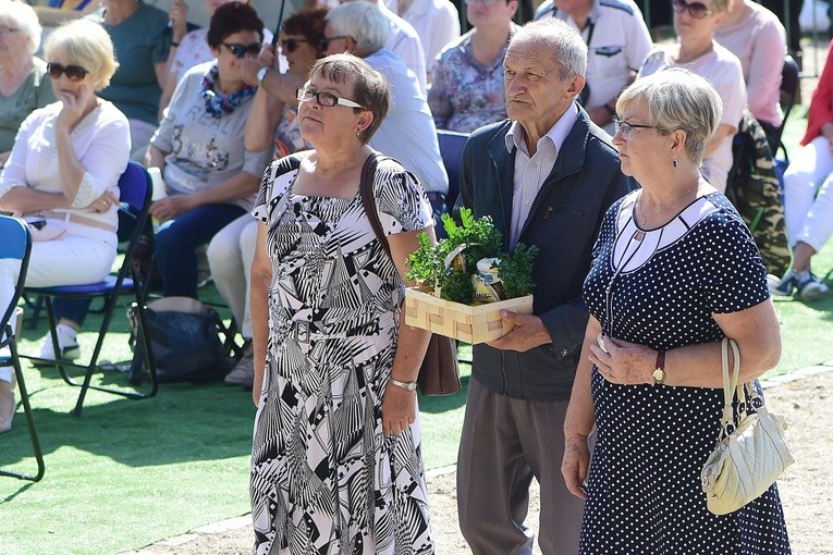 Odpust i dożynki diecezjalne w Gietrzwałdzie