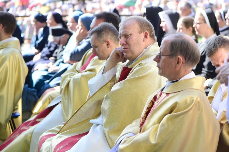 Odpust i dożynki diecezjalne w Gietrzwałdzie