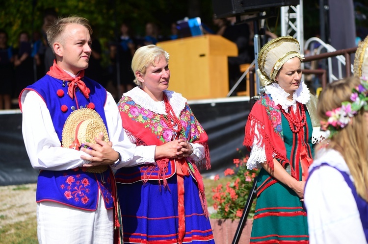 Odpust i dożynki diecezjalne w Gietrzwałdzie