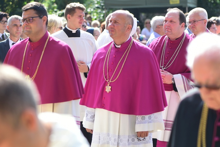 Odpust i dożynki diecezjalne w Gietrzwałdzie