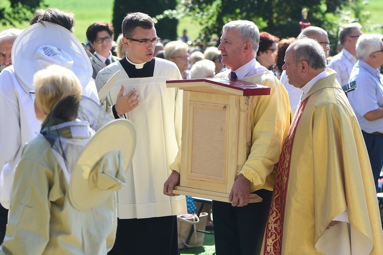 Odpust i dożynki diecezjalne w Gietrzwałdzie