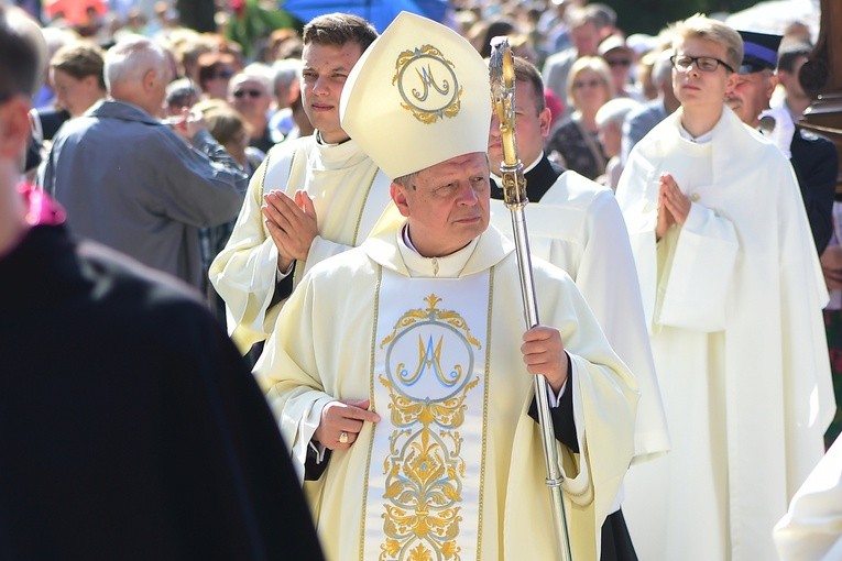 Przyciąga nas tu miłość