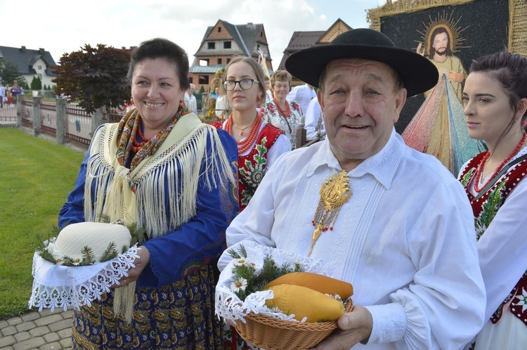 Dożynki parafialne w Miętustwie